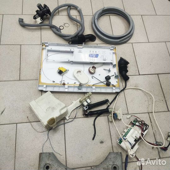 Стиральная машина бу indesit на запчасти