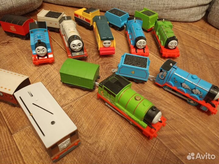 Паровозик томас на батарейках