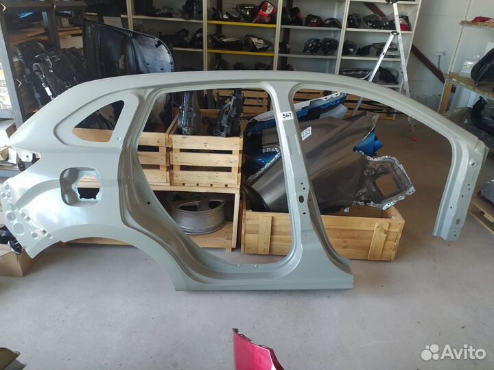 Боковина правая LADA Xray 760222198R