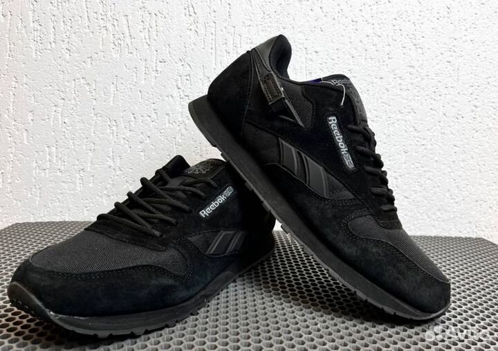 Кроссовки Reebok современные