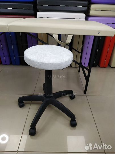 Кушетка складная и стул мастера