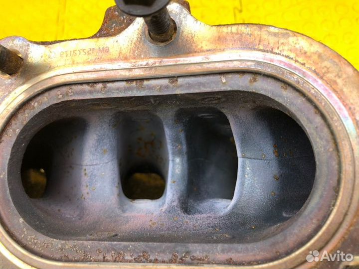 Б/У коллектор выпускной В хорошем состоянии