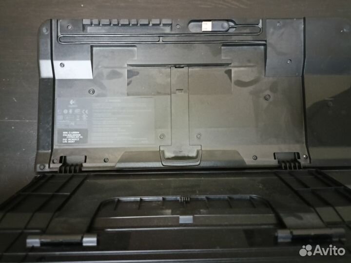 Подставка для ноутбука Logitech