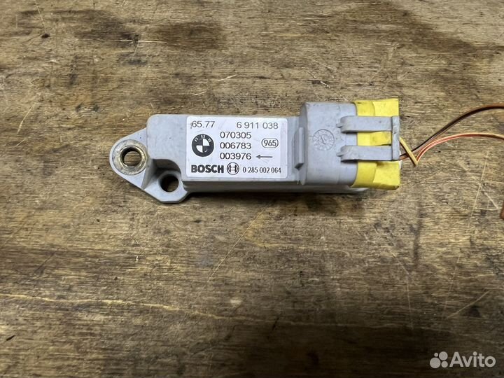 Датчик удара / Airbag BMW E46 X5 E53