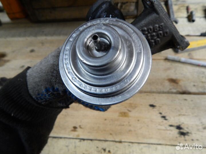 Клапан егр Mercedes om603 3.0 3.0TD w124 w140 w46