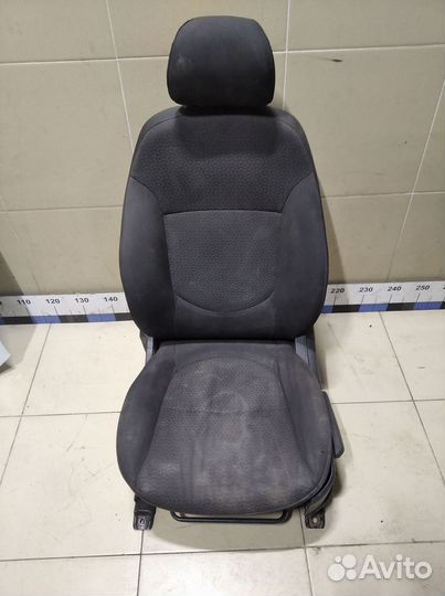 Сиденье переднее левое RIO 2011-2017
