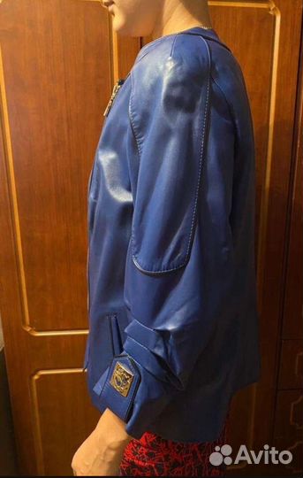 Куртка кожаная женская