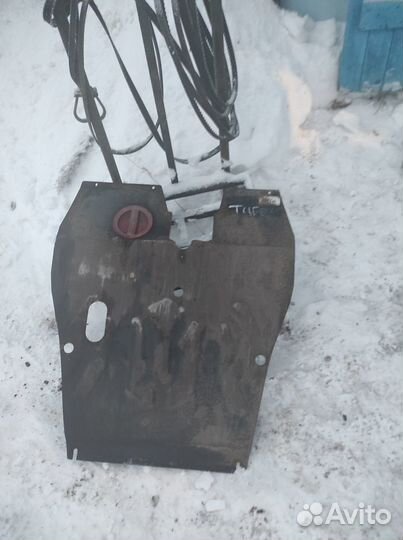 Защита двигателя для чери тиго т11 ALF2422