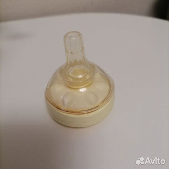 Молокоотсос medela ручной