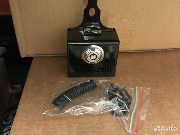 Замок противоугонный OBD разъема Дастер obdlock