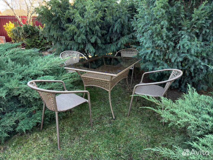 Садовая мебель из ротанга