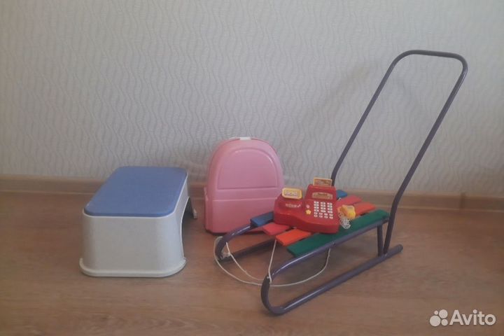 Детские игрушки