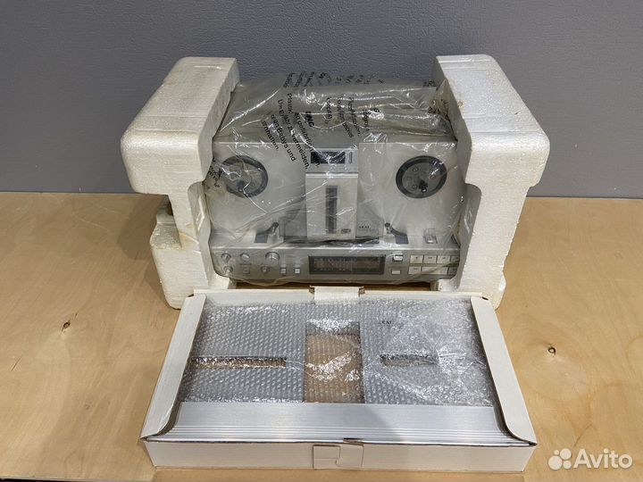 Akai GX 77 super lux top new box