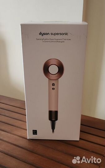 Фен Dyson supersonic hd07