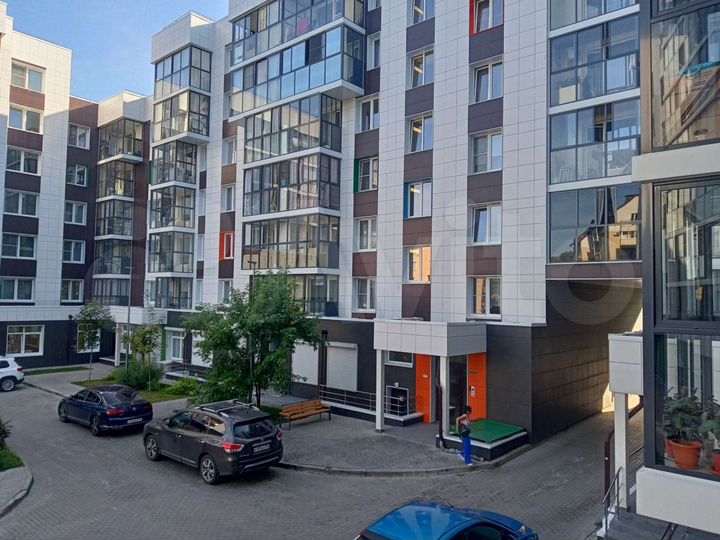 3-к. квартира, 81,7 м², 2/8 эт.