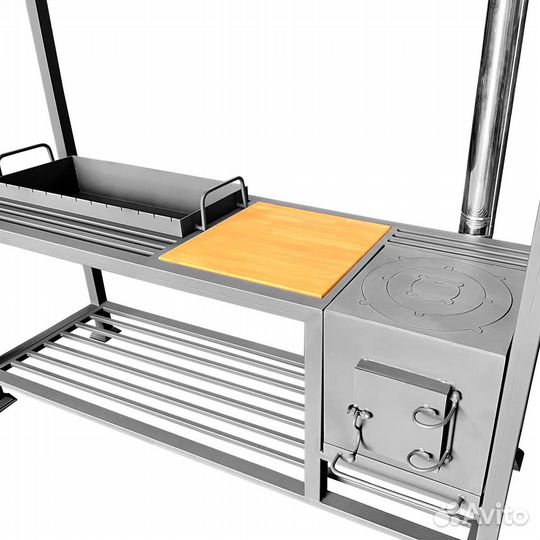 Мангал с крышей в стиле лофт