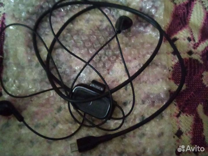 Наушники
