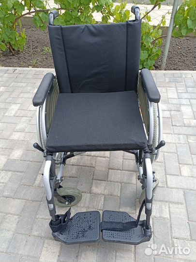 Инвалидная коляска складная бу