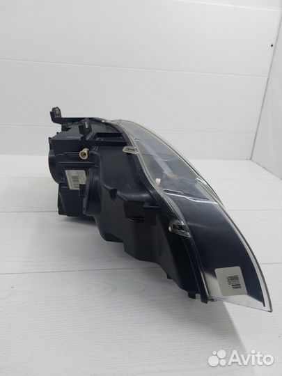 Фара левая BMW X5 E70 dynamic bi xenon