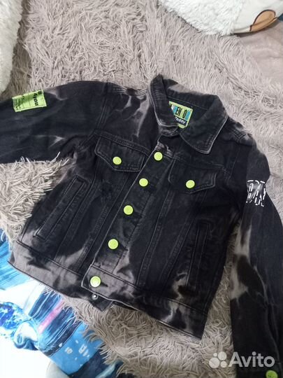 Джинсовая ветровка