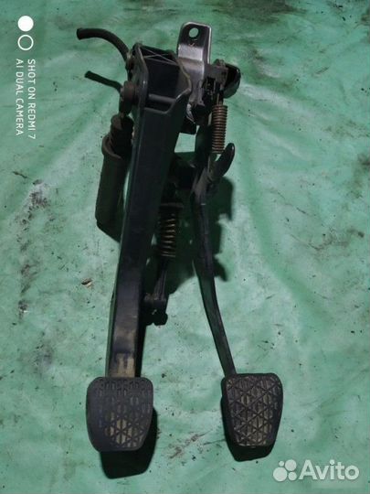 Педальный узел Mercedes-Benz E W210