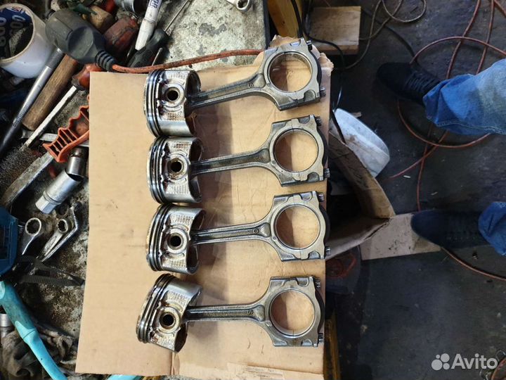 Шатун поршень Mazda bk 3 1.6 z6