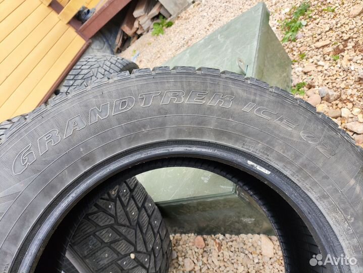 Dunlop Grandtrek Ice 02 265/60 R18 114T