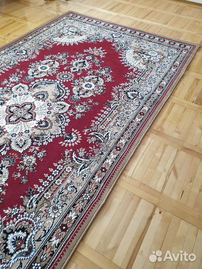 Ковер шерстяной