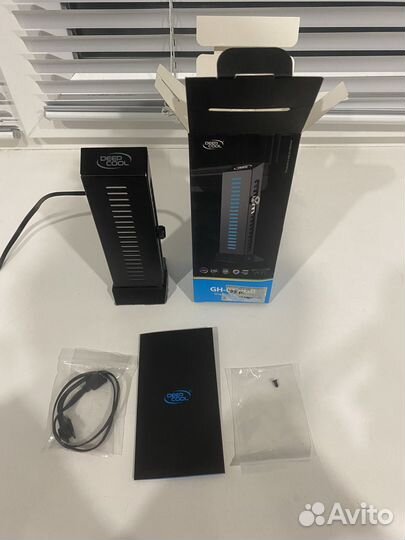 Держатель видеокарты deep cool RGB