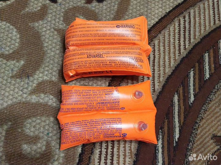 Нарукавники для плавания