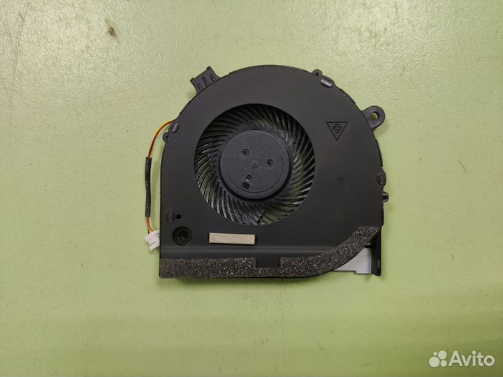 Вентилятор для ноутбука Dell G3 3779 сpu