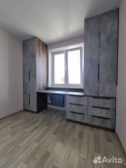 Письменный стол IKEA