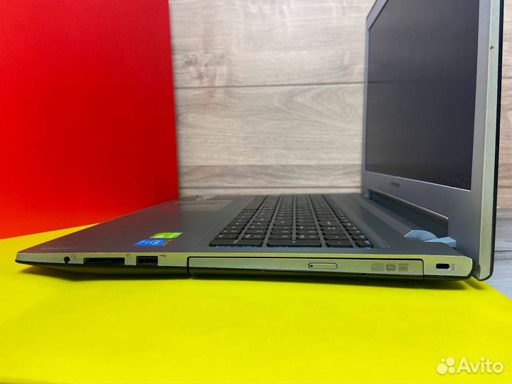 Ноутбук lenovo для работы и игр i5/GeForce