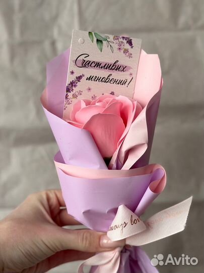 Букет из мыльной розы к 8 марта на день рождения