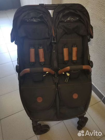 Коляска для двойни Coletto Enzo Twin