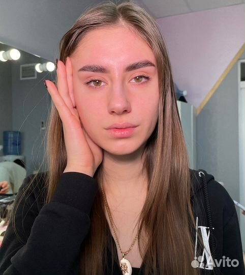 Брови/Коррекция/окрашивание/ламинирование