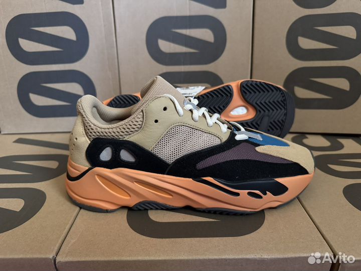 Adidas Yeezy boost 700 Enflame Amber