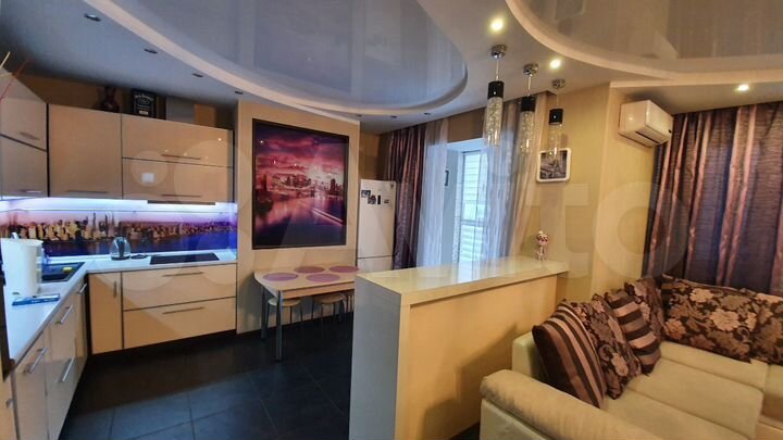 2-к. квартира, 80 м², 10/16 эт.