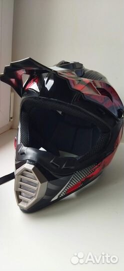 Кроссовый шлем с очками