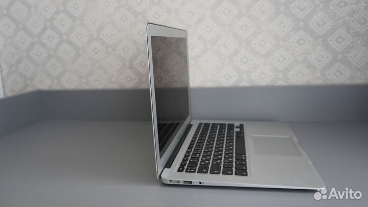 Apple MacBook Air 13