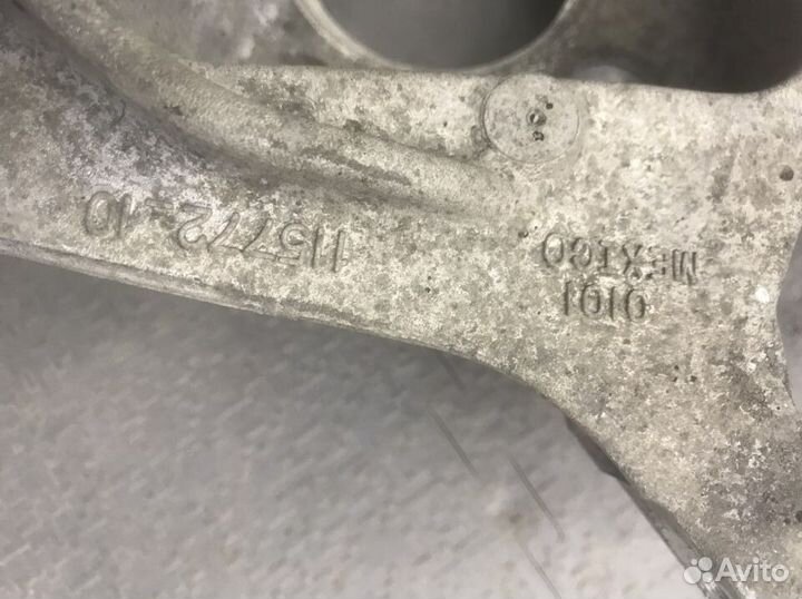 Кулак задний L R BMW X4M F98