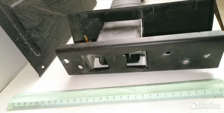 Кронштейн для телевизора. Полка