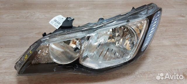 Фара галоген левая Honda Civic 8 FD1 4D 2006-2008