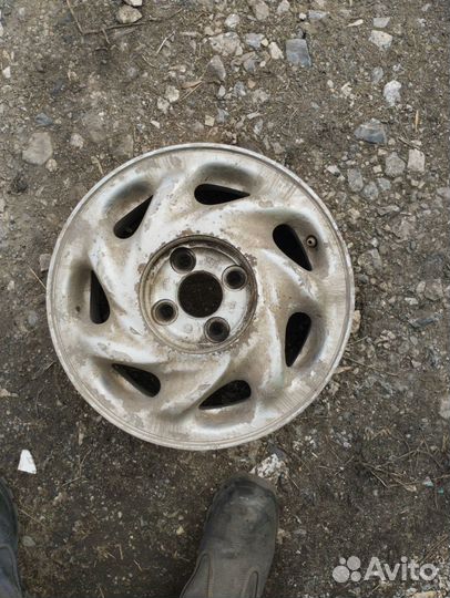 Продам литые диски