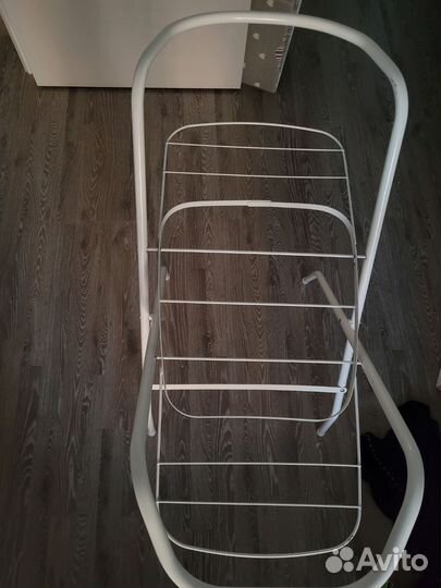 Детская ванночка для купания с подставкой