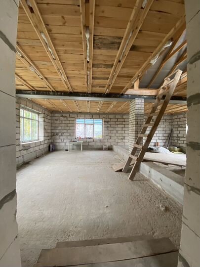 Дом 220 м² на участке 8,9 сот.