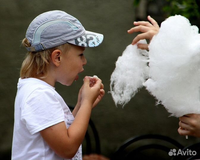 Сахарная сладкая вата на праздник