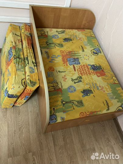 Детская кровать диван