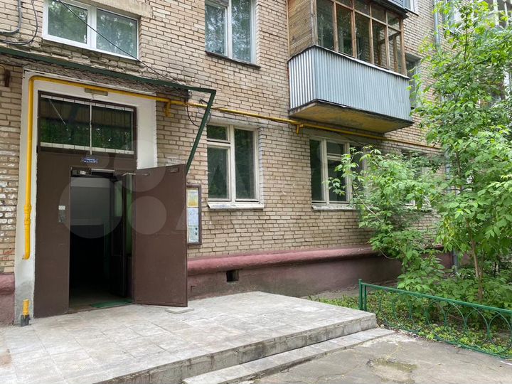 2-к. квартира, 43 м², 1/5 эт.