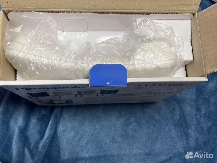 Телефон проводной Panasonic KX-TS2350 RU-W